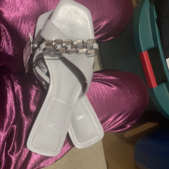 Zara chain trim low heel vinyl detail sandals